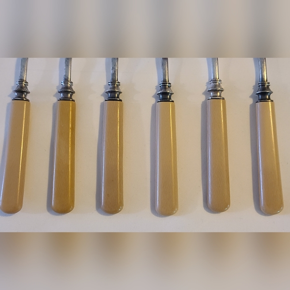 1900-1920 Set of 6 Antique Dinner Forks - Picture 4 of 6